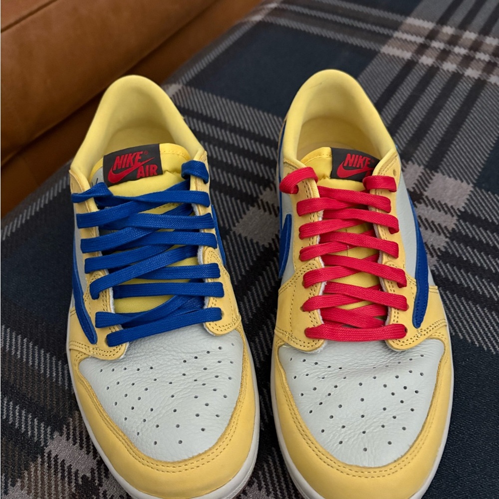 Nike Women’s Travis Scott Air Jordan 1 Low OG Canary Sz 9.5/41